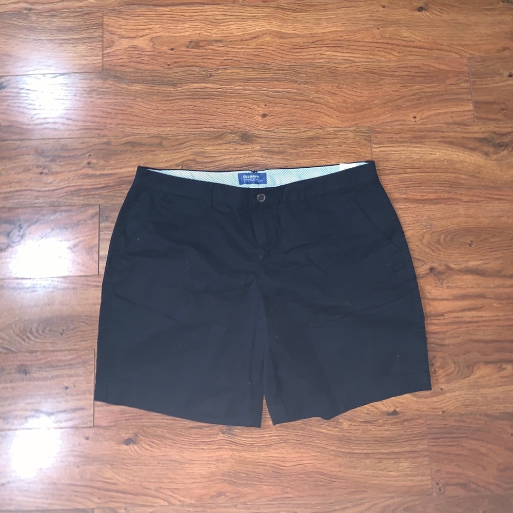 Old Navy Black Everyday Shorts